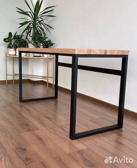 Стол рабочий в лофт стиле