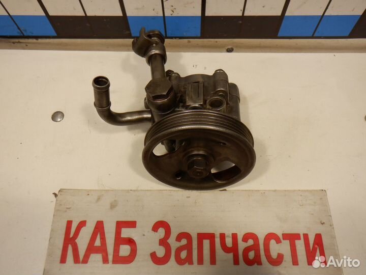 Насос гидроусилителя Nissan Murano Z50 VQ35DE