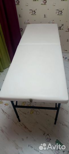 Кушетка косметологическая