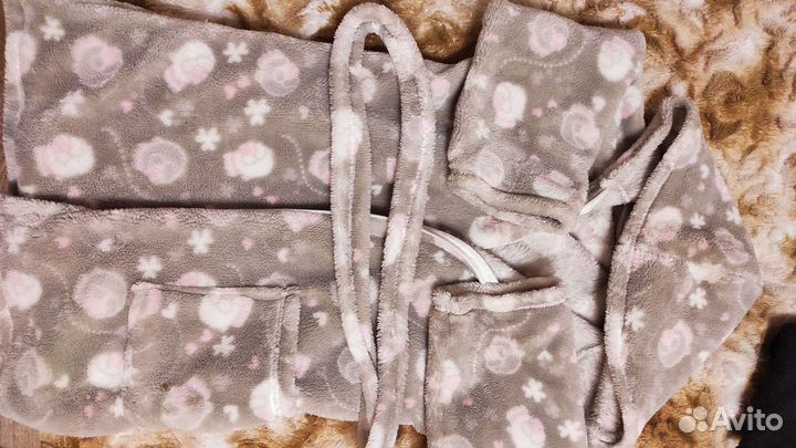 Одежда для девочки 6-8 лет