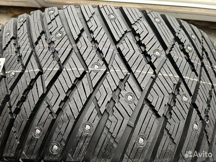 Goodyear Ultragrip Ice Arctic 275/45 R20