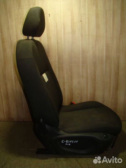 Сиденье переднее правое Citroen C-Elysee