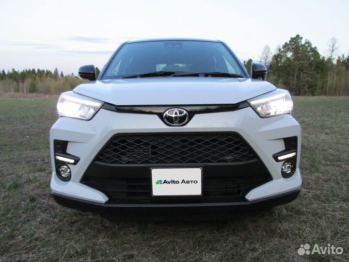Toyota Raize 1.0 CVT, 2023, 5 000 км