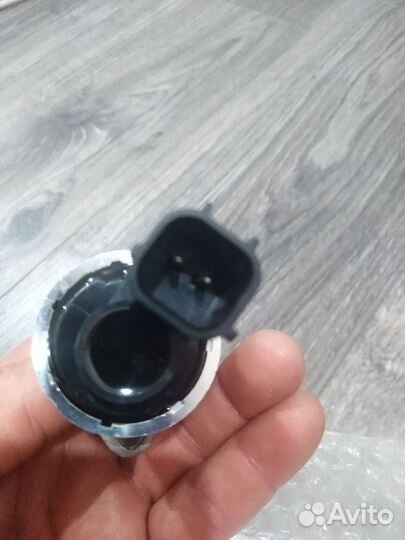 Регулятор холостого хода Крайслер 2.4