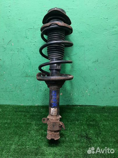 Стойка амортизатора передняя правая Subaru Legacy