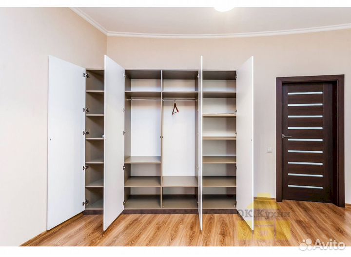 Стенка в гостиную