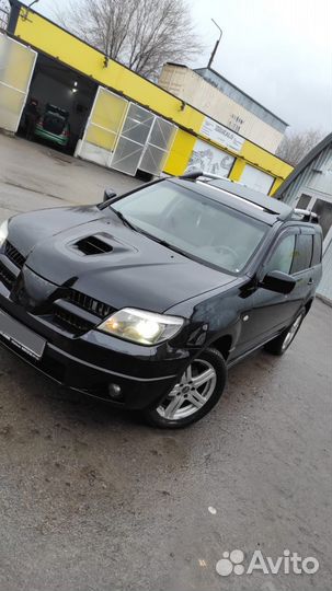 Mitsubishi Outlander 2.0 МТ, 2005, 240 000 км