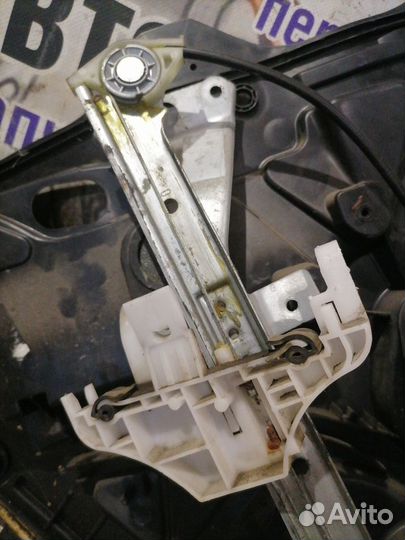 Стеклоподъемник электр. задний правый Ford Fiesta