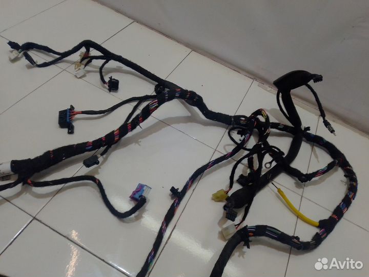 Электропроводка под торпедо (Chery Tiggo 5)