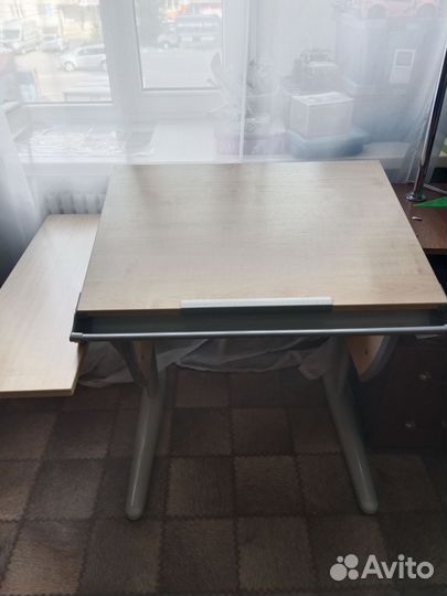 Растущая парта дэми