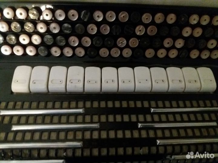 Баян Россия многотембровый