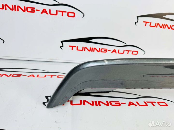 Спойлер на верх Toyota Land Cruiser Prado 120 S530