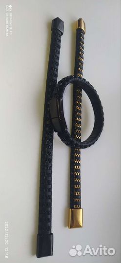 Браслет sharks