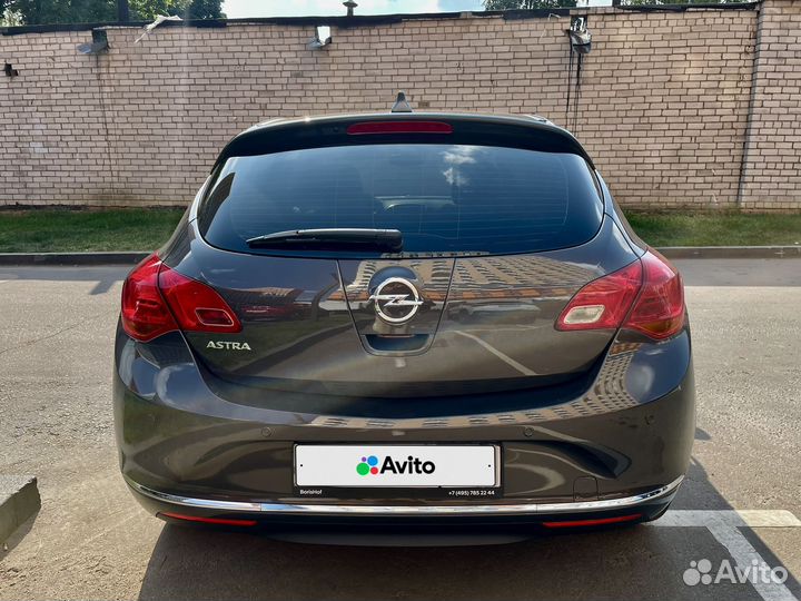 Opel Astra 1.6 AT, 2015, 132 600 км