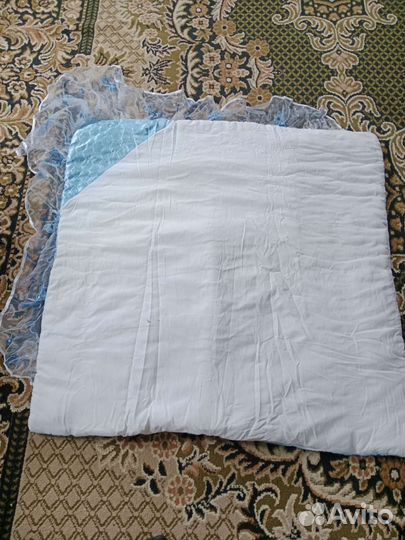 Матрас детский, плед, одеяло, пеленки одноразовые