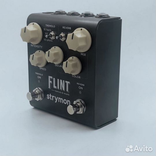 Ревербератор с тремоло Strymon Flint