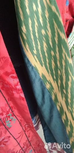 Узбекский халат из сюзане и иката. Кимоно