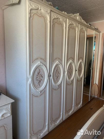 Спальный гарнитур бу