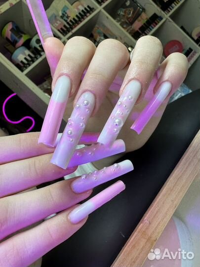 Маникюр, наращивание ногтей
