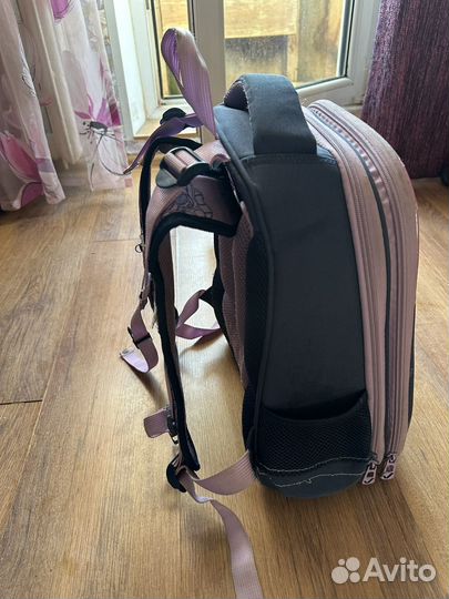 Школьный портфель