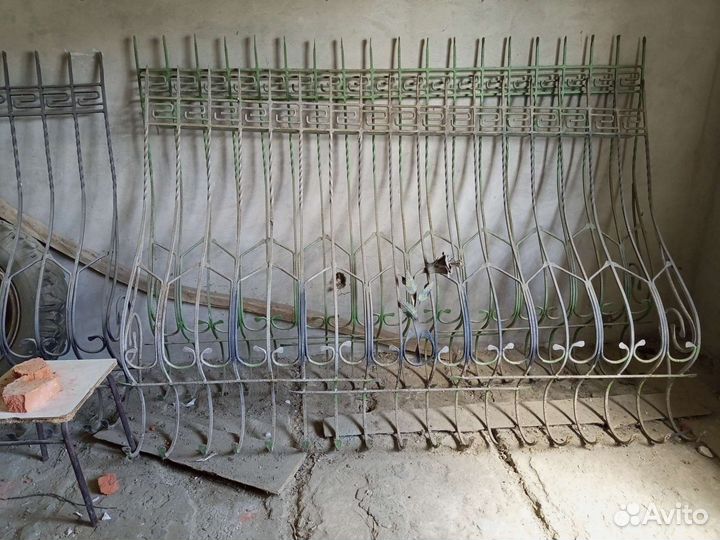 Кованые решетки на окна