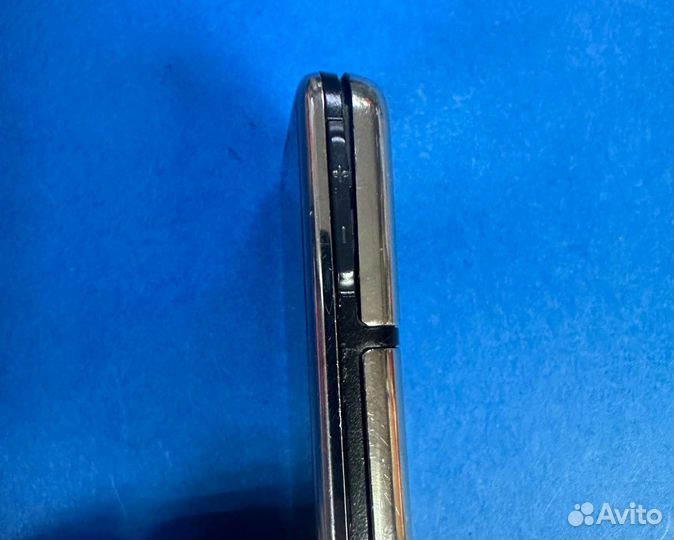 Телефон Nokia 6700