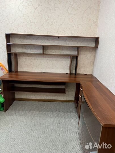 Компьютерный / письменный стол бу