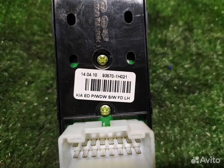 Блок управления стеклоподъемниками KIA ceed (ED)