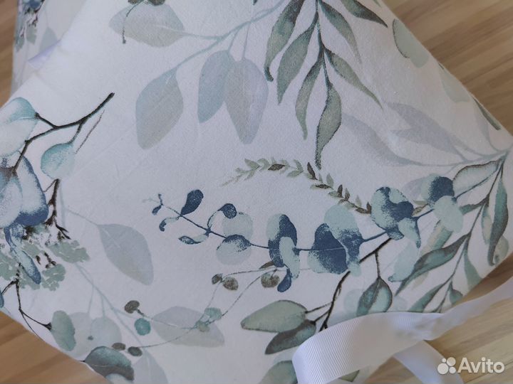 Бортики в кроватку