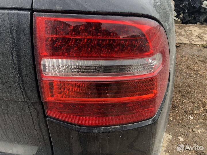 Porsche Cayenne 957 фонарь задний правый