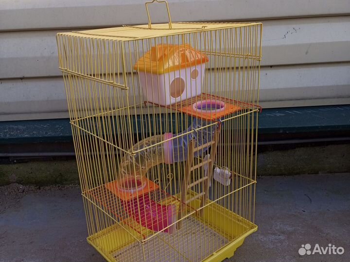 Клетки для попугая и хомяка