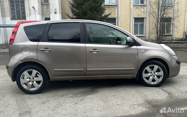 Nissan Note 1.6 AT, 2006, 162 000 км