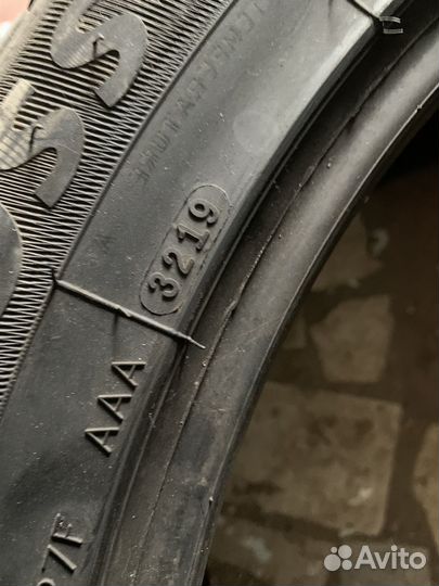 Compasal Sport Cross 295/40 R21 111W