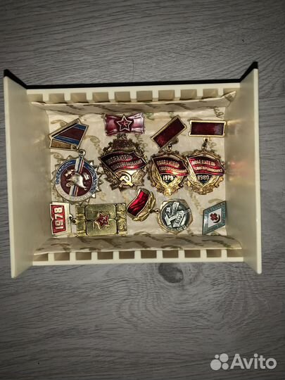 Советские значки