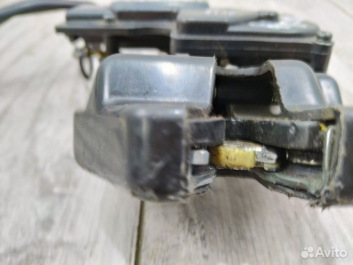 Замок багажника Lacetti Лачетти хэтчбек