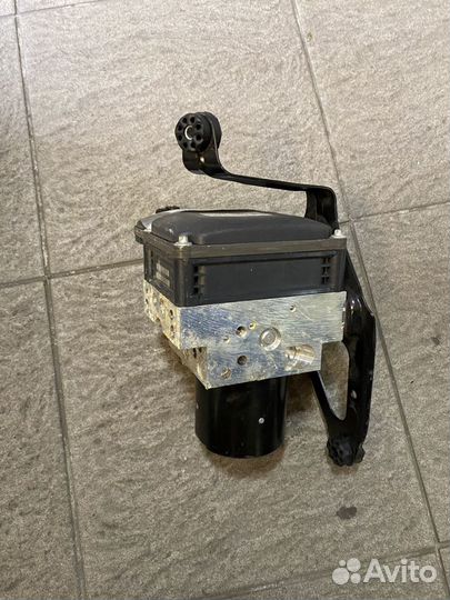 Блок абс bmw e70 e71