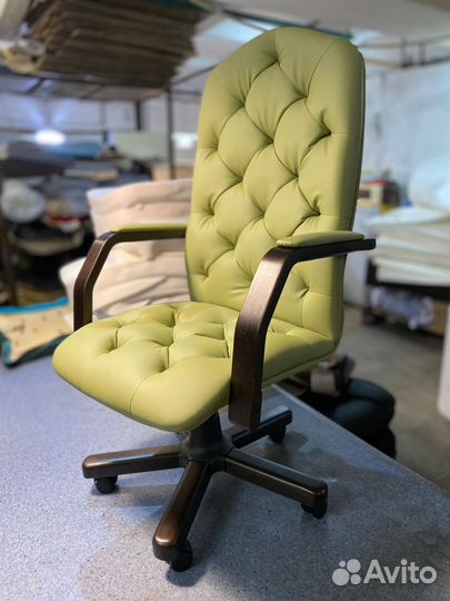 Компьютерное кресло