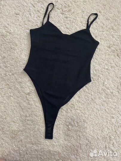 Боди с чашечками