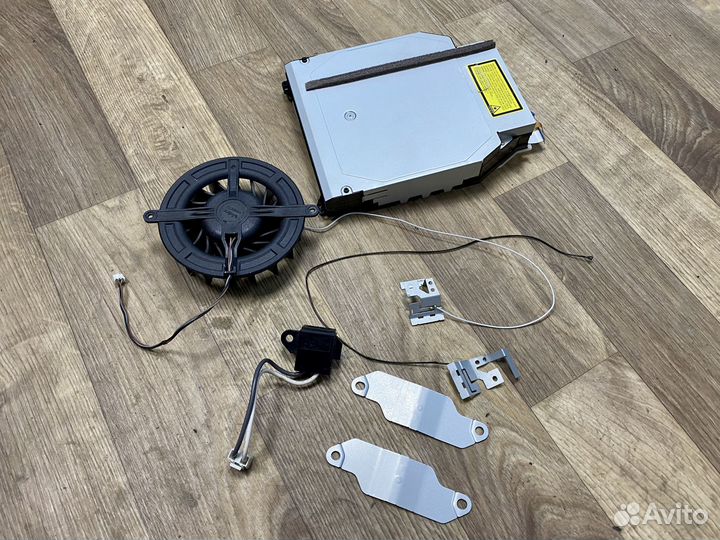 Sony PS3 Slim (Разборка / Запчасти)