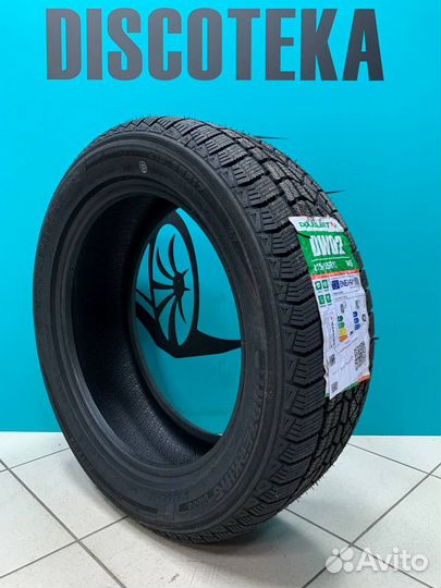 DoubleStar DW02 215/55 R17 94S