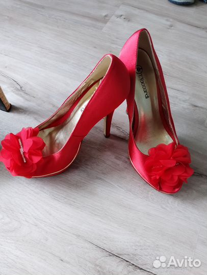 Босоножки женские 37 размер