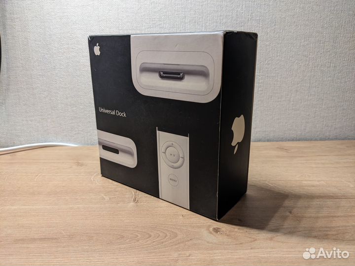 Apple Universal dock для iPod/iPhone MB125G/B