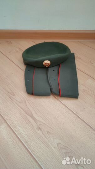 Берет, пилотки