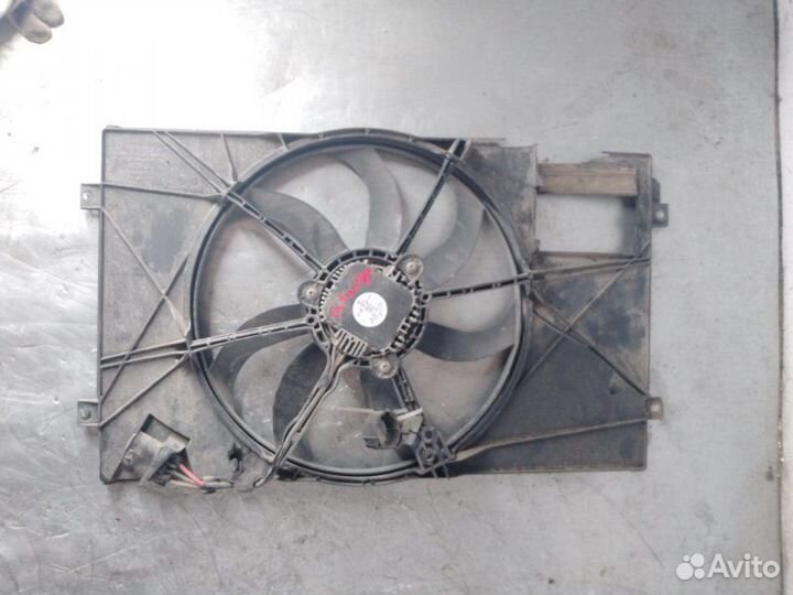 Диффузор вентилятора в сборе Skoda Octavia A5