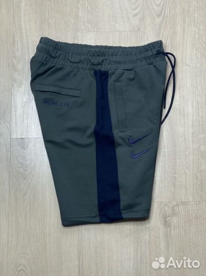 Шорты мужские Nike Swoosh