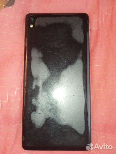 Телефон Sony xperia