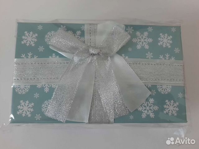 Коробка подарочная новогодняя