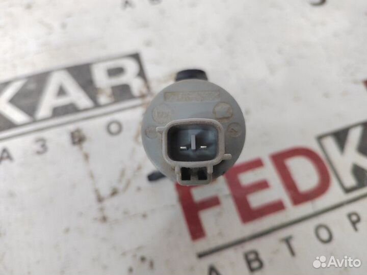 Насос омывателя Toyota Corolla E150 1ZR FE 2012