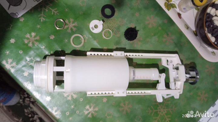 Арматура в унитаз