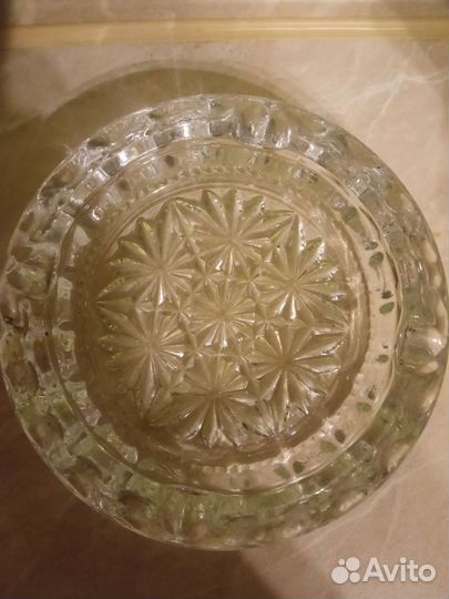 Хрустальная пепельница